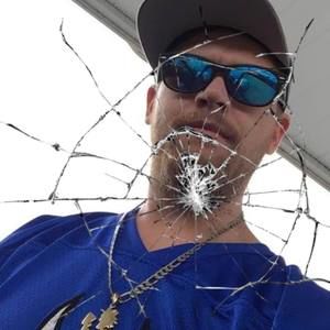 Meet your Posher, Grant